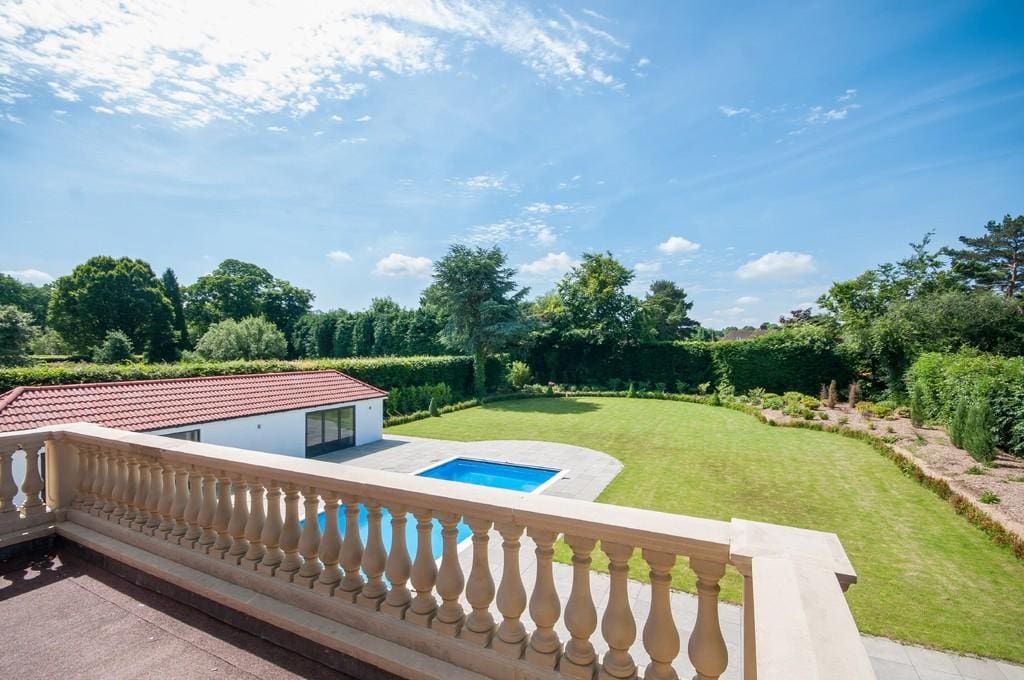 Tresanton, Warren Drive, Kingswood, KT20 6PT Solo Property Group